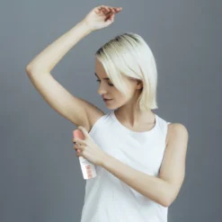 Deodorant Spray N°14 Floral Breeze -NIVEA Shop MAM 9795981 SHOP IMAGE 1.4